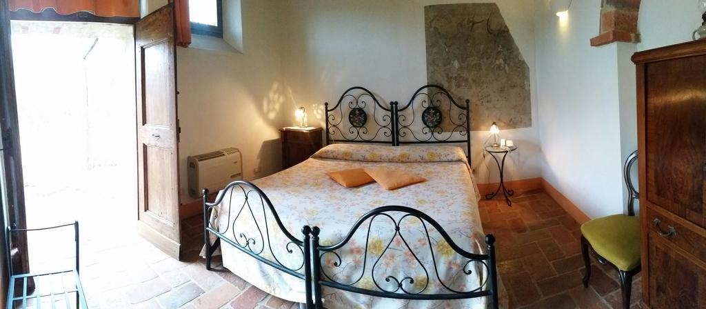 Agriturismo Podere Alberese Ашяно Номер фото